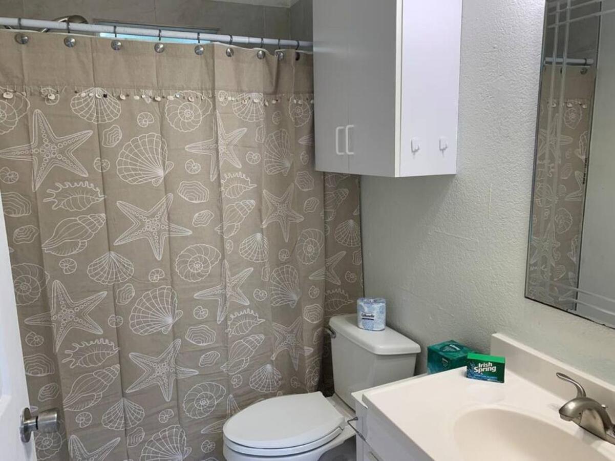 Apartment 4, Blue Pavilion - Steps To - Car, Value, Service West Bay
